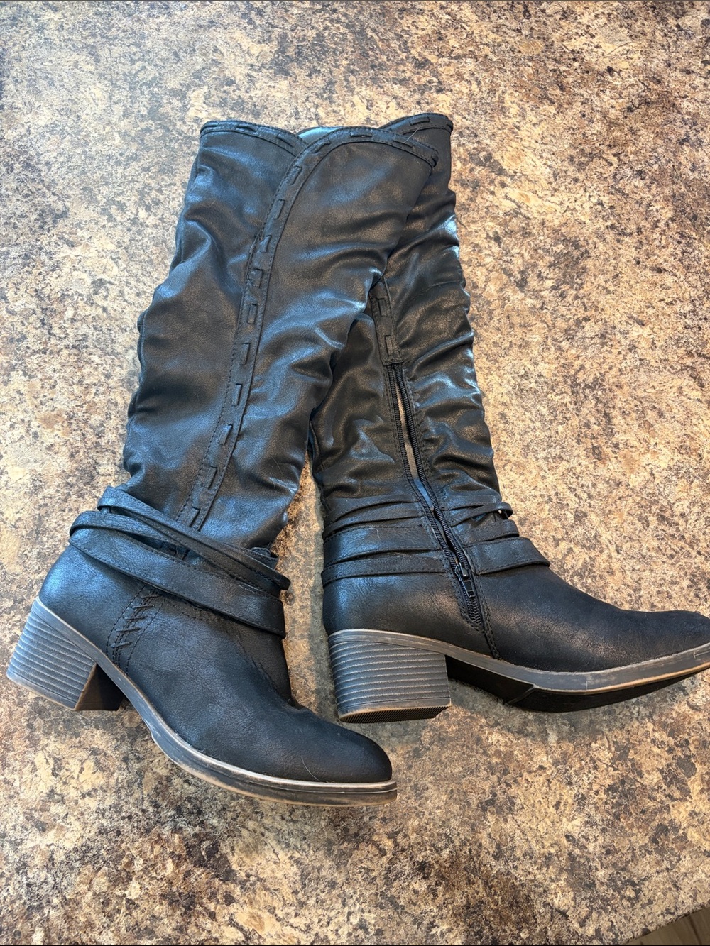 Maurices Black Mid-Calf Heeled Boots with Wrap Detail